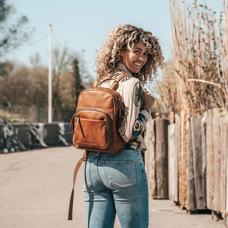 The Chesterfield Brand Santana Cognac Leather Backpack C58.030031-zoom-
