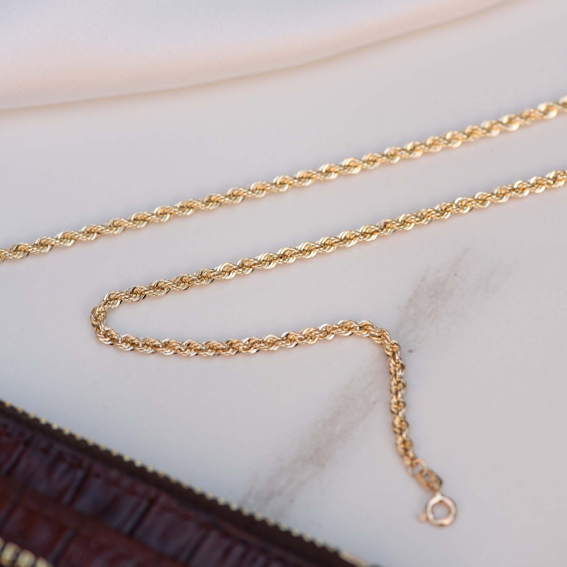 Isabel Bernard Cadeau d'Isabel 14 Karaat Gouden Collier Met Armband Giftset IB90028