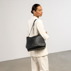 Isabel Bernard Honoré Emma Black Shoulder Bag IB21134-001