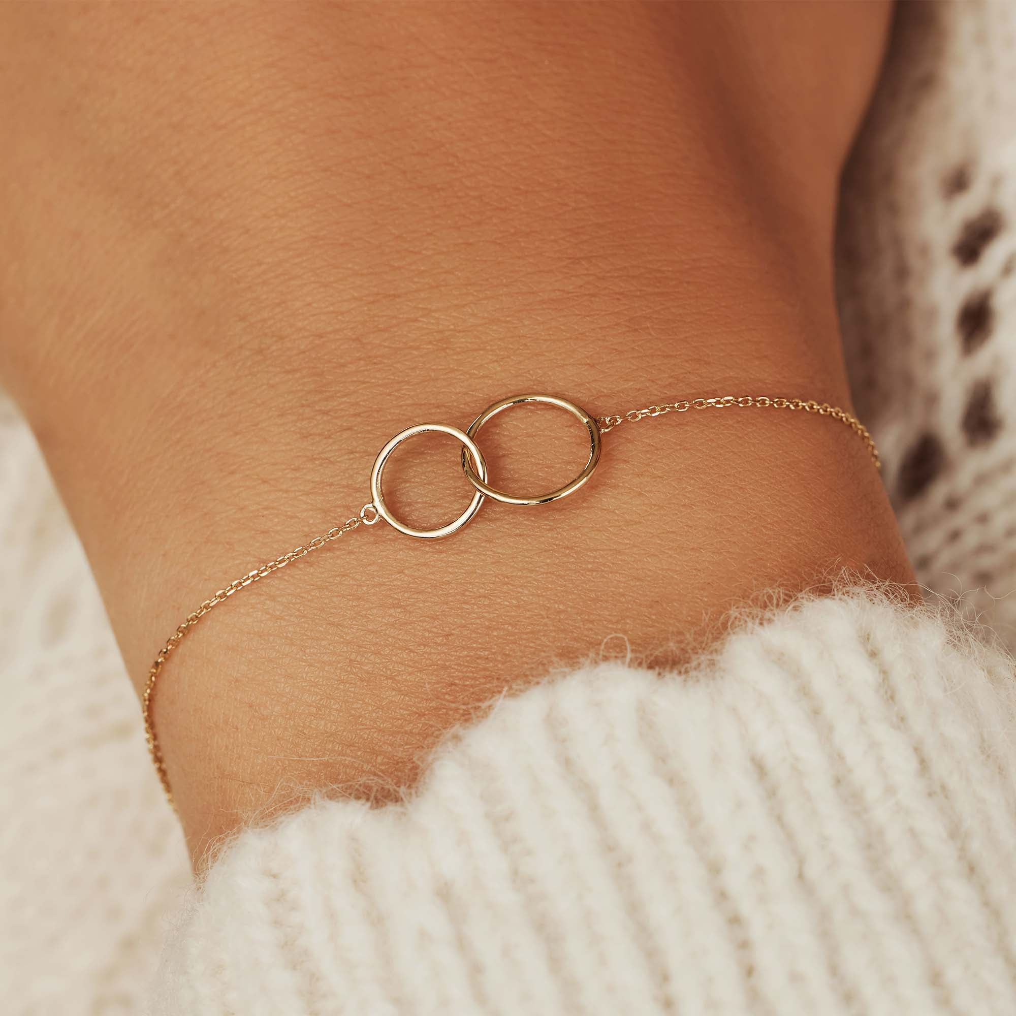 Isabel Bernard Le Marais Loulou 14 Carat Golden Bracelet IB320102 (Length: 18.00 cm)