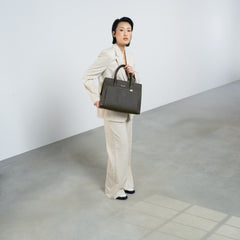 Isabel Bernard Honoré Nadine dark brown calfskin leather handbag with 13 inch laptop compartment IB25110-031-13