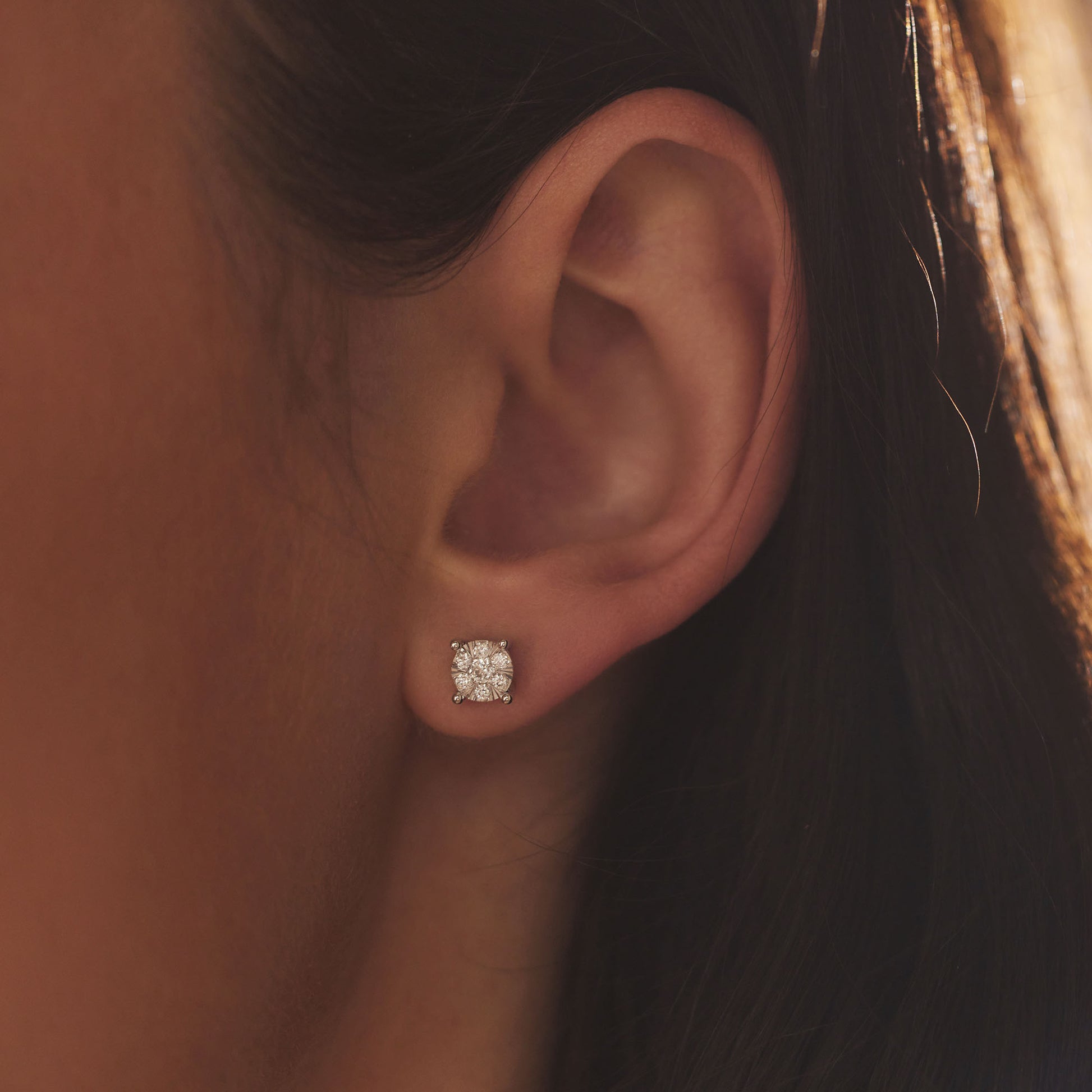 Isabel Bernard De la Paix Hanaé 14 Carat Whitegold Ear Studs | diamond 0.28 ct | IBD360014