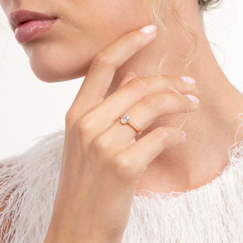 Isabel Bernard Le Marais Sophie 14 Karaat Gouden Ring Met Zirkonia Steen IB330116-58-zoom-