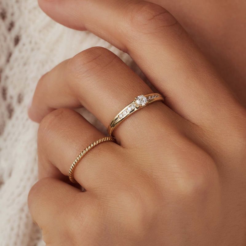 Isabel Bernard Rivoli Selene 14 karaat gouden ring IB330016-50 (Maat: 50)-zoom-