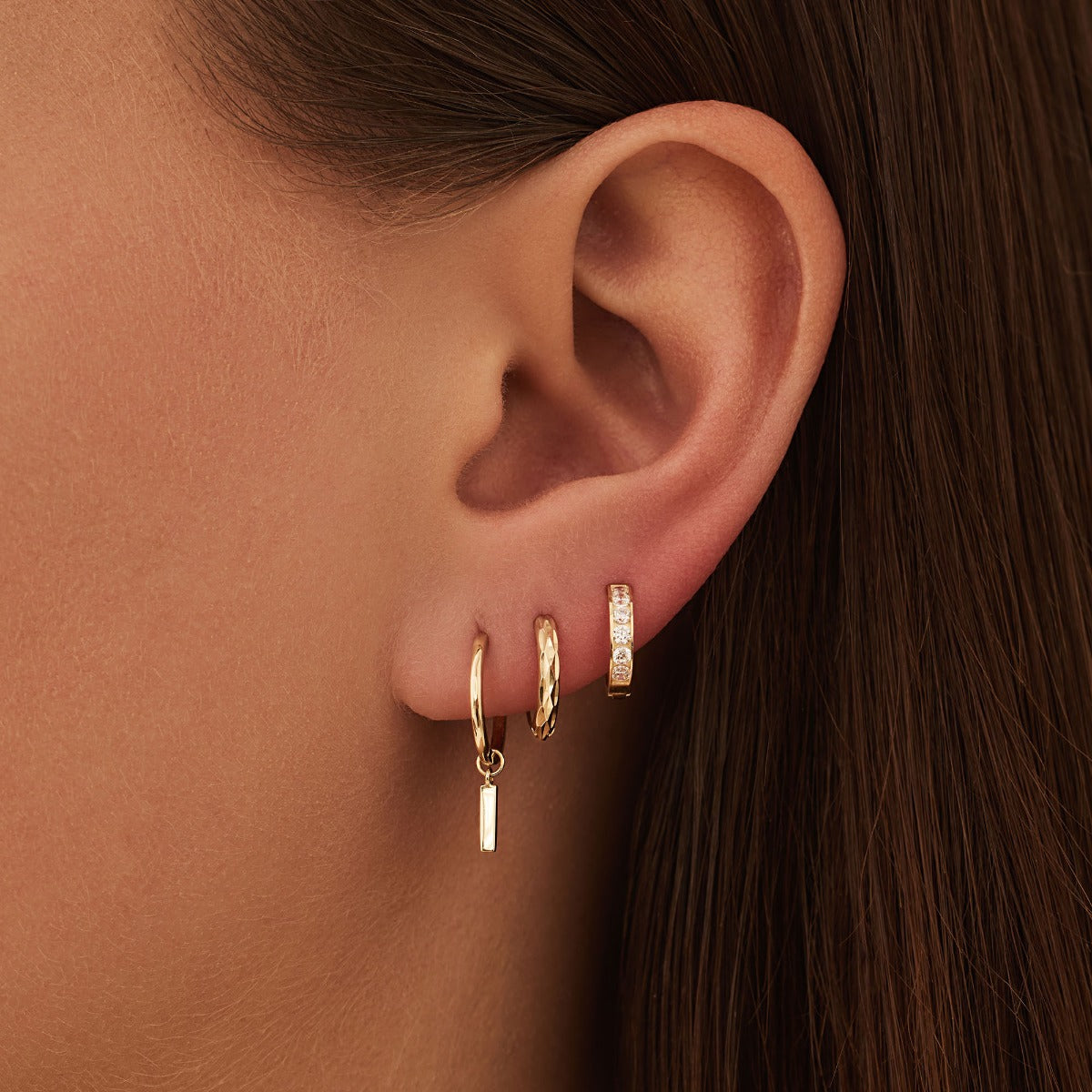 Beloro Jewels Monte Napoleone Stella 9 Karat Gold Hoop Earrings BO360067