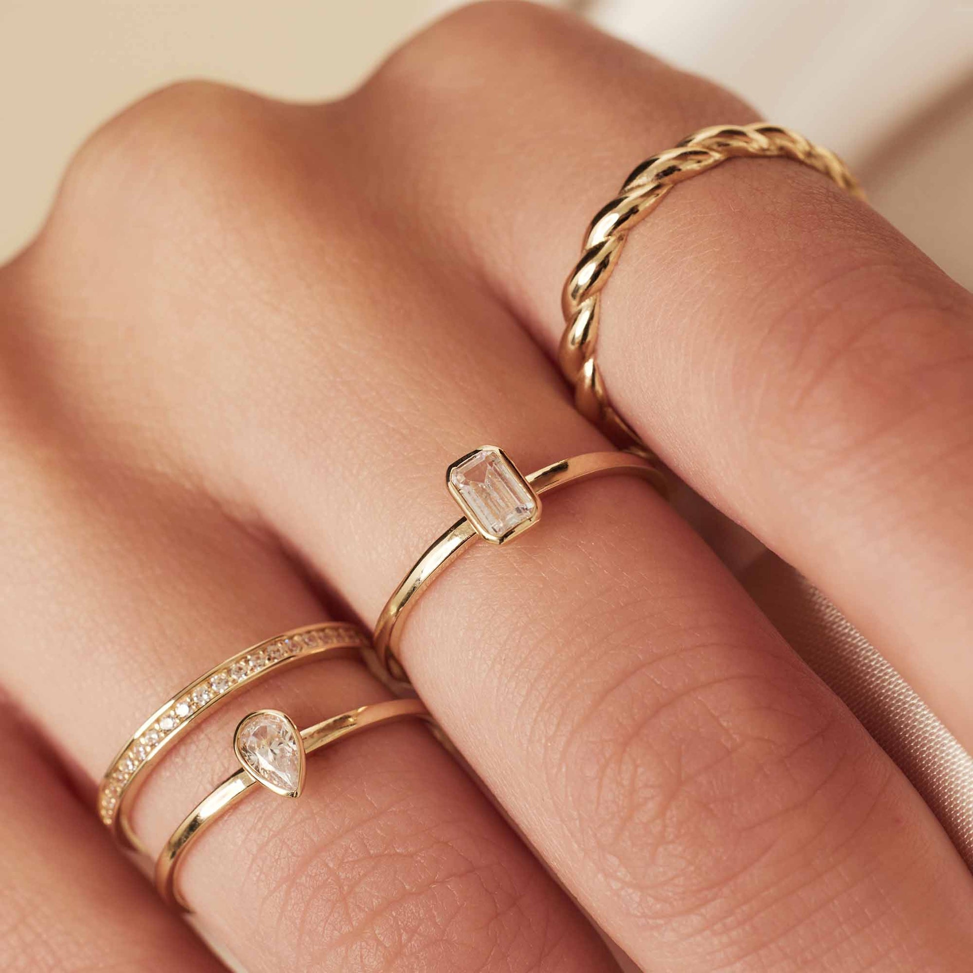 Isabel Bernard Baguette Genevieve 14 Karaat Gouden Ring IB330087-48