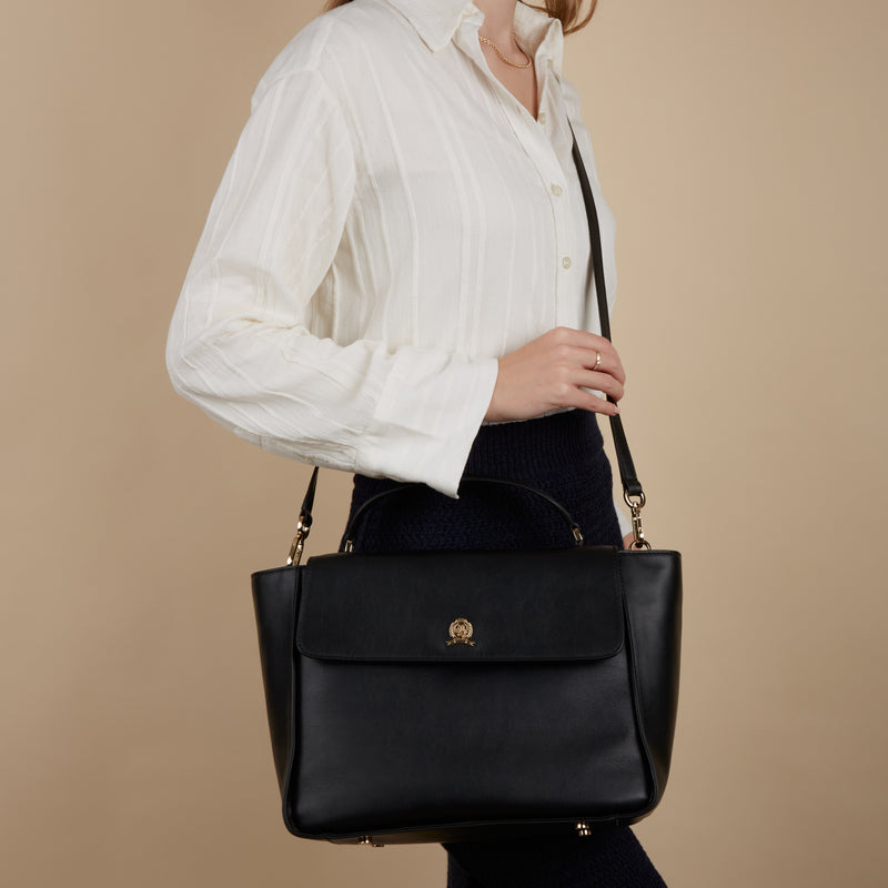 Tommy Hilfiger Crest Black Leather Handbag AW0AW15702BDS-zoom-