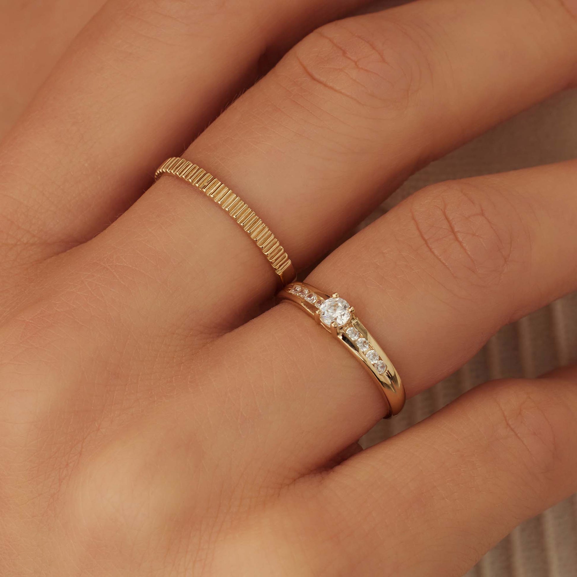 Isabel Bernard Rivoli L'Abbaye 14 Carat Gold Ring IB330005-50