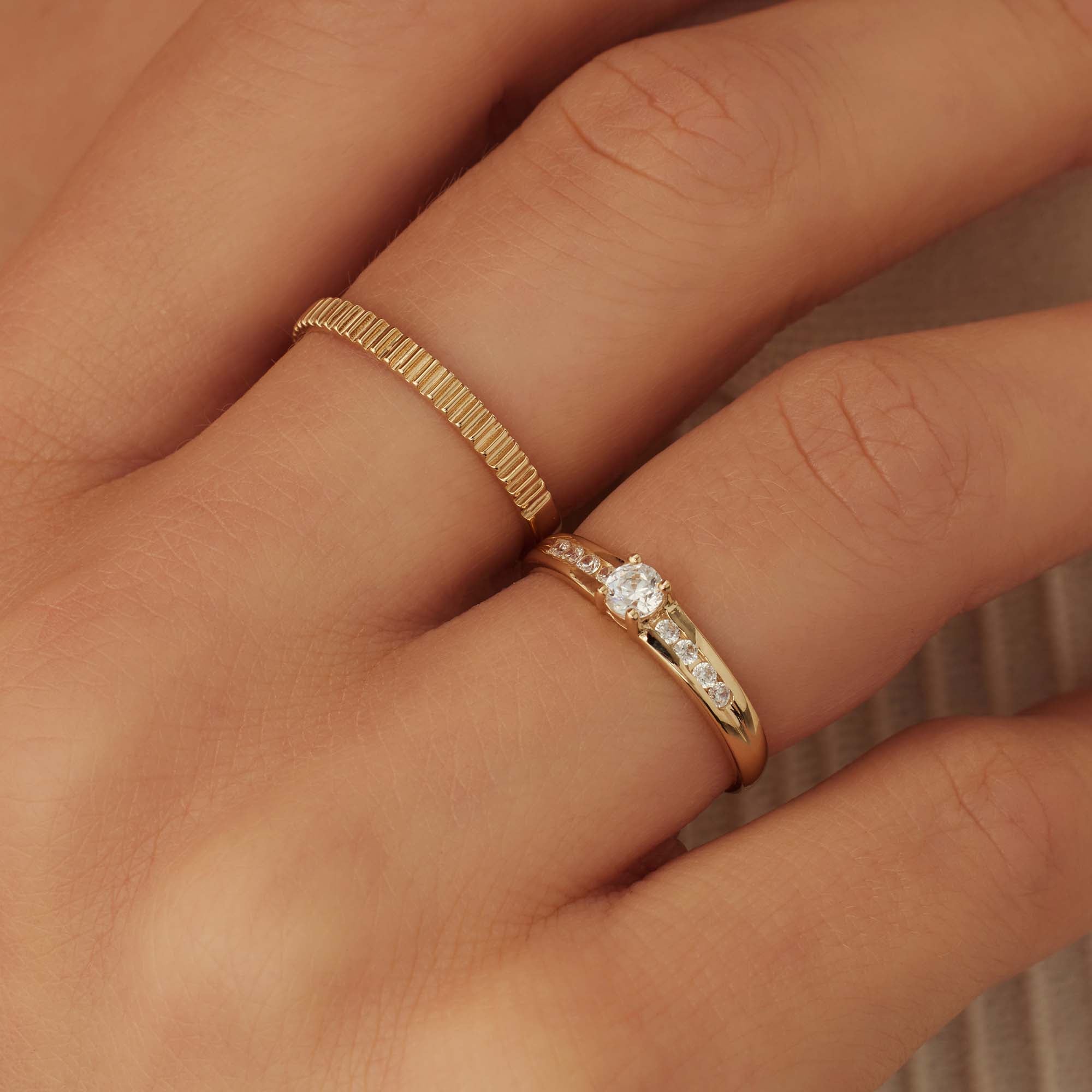 Isabel Bernard Rivoli L'Abbaye 14 Carat Gold Ring IB330005-50