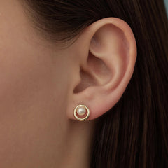 Beloro Jewels Monte Napoleone Perla 9 carat gold Ear Studs BO360039