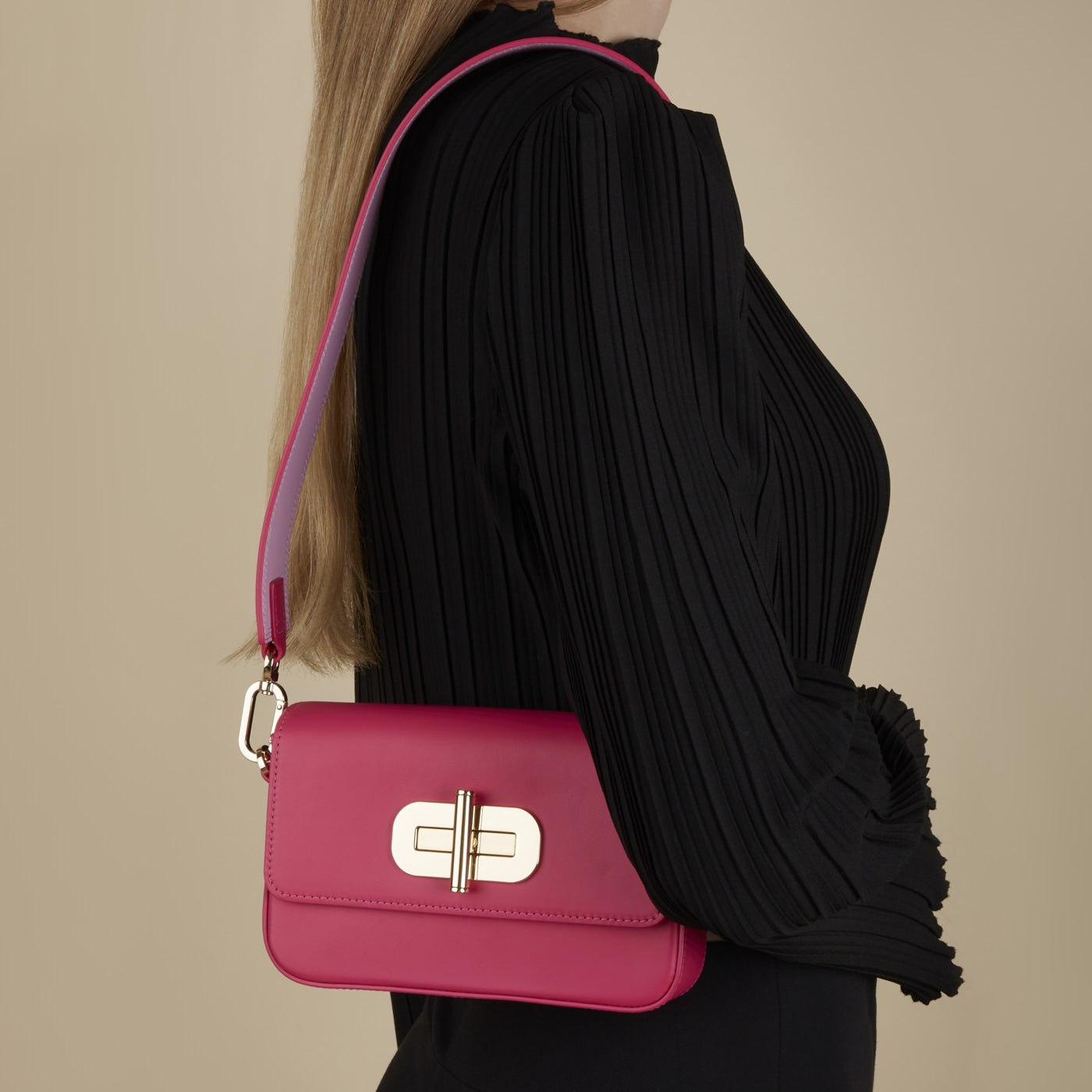 Tommy Hilfiger Pink Shoulder Bag AW0AW15091T1K