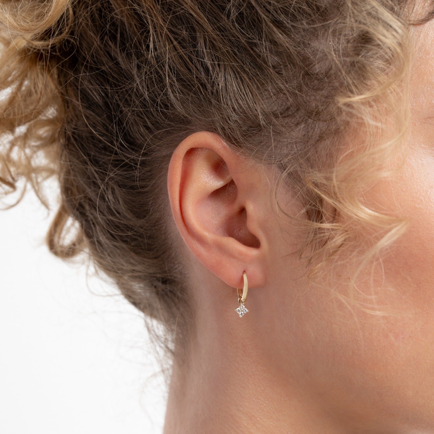 Isabel Bernard Le Marais Audrey 14 Karat Gold Hoop Earrings With Zirconia Stone IB360289