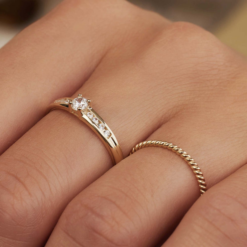 Isabel Bernard Rivoli Selene 14 karaat gouden ring IB330016-50 (Maat: 50)-zoom-