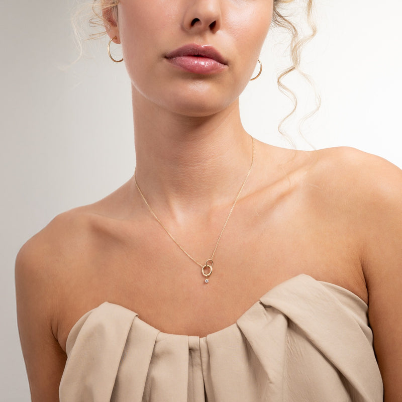 Isabel Bernard Le Marais Vierkante Zirkonia 14 karaat gouden bedel IB350061-zoom-