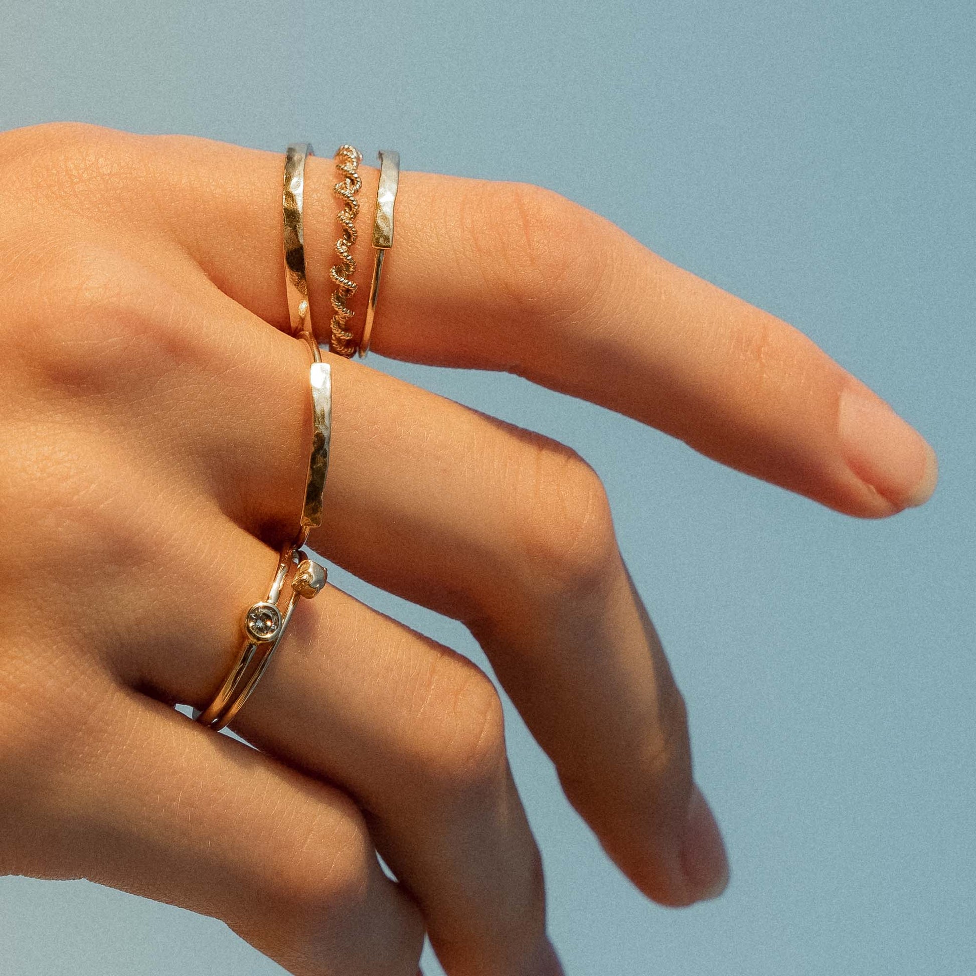 Violet Hamden Venus Goudkleurige Ring Met Geboortesteen VH330008MAY-58