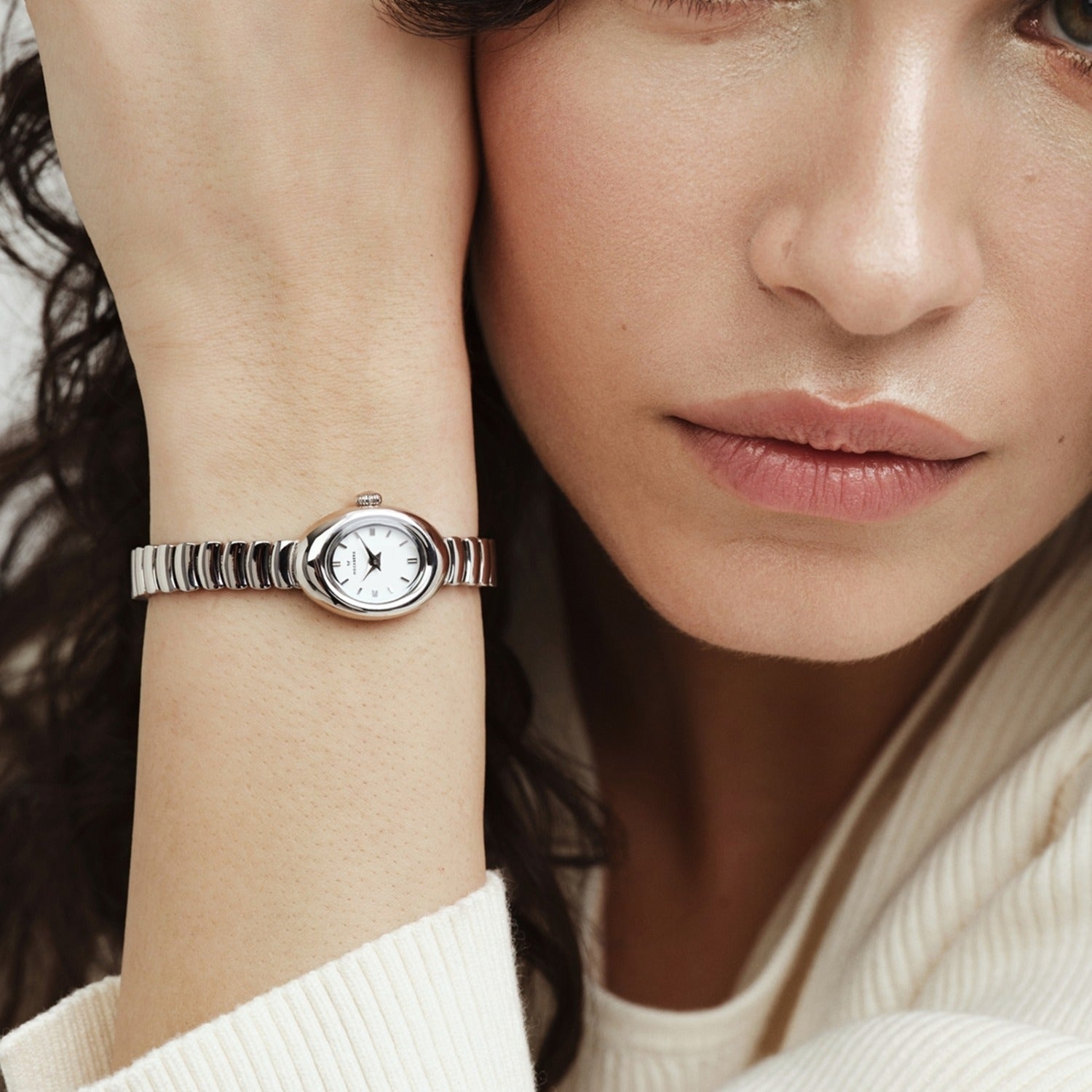 Mockberg Belle Oval Petite Women's Watch MB1417