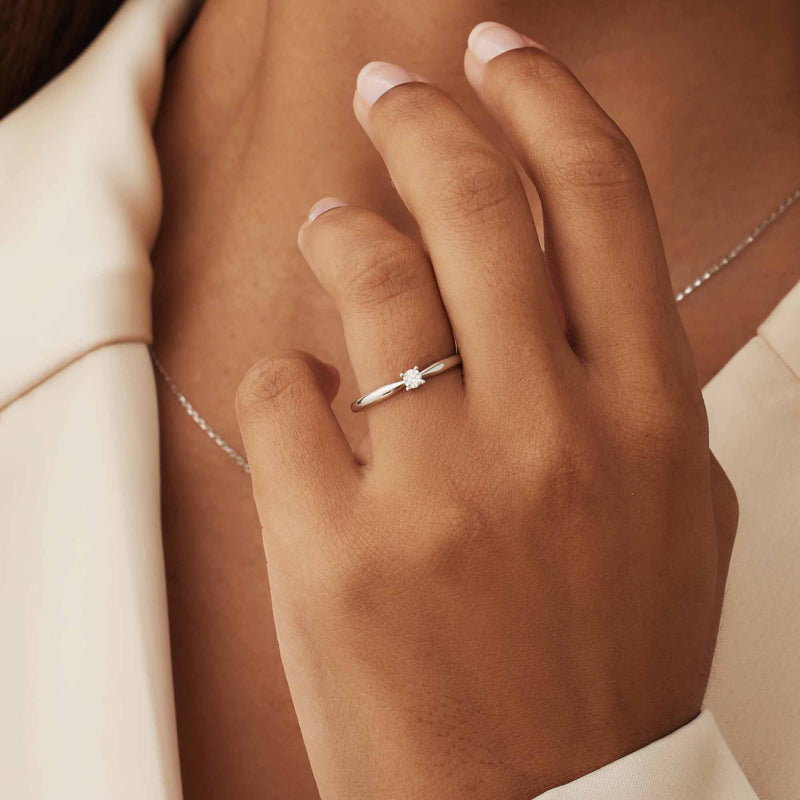 Isabel Bernard De la Paix Celesse 14 karaat witgouden ring | diamant 0.07 ct | IBD330005-54-zoom-