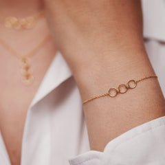 Isabel Bernard 14 Carat Golden Belleville Anna Bracelet IB320025 (Length: 16.00-18.00 cm)