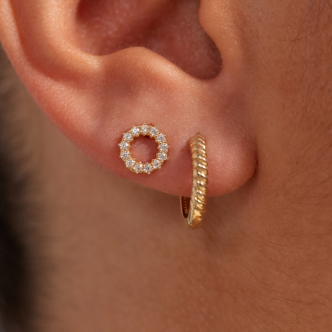 Beloro Jewels Monte Napoleone Ivet 9 karat gold ear studs with zirconia stones BO360122