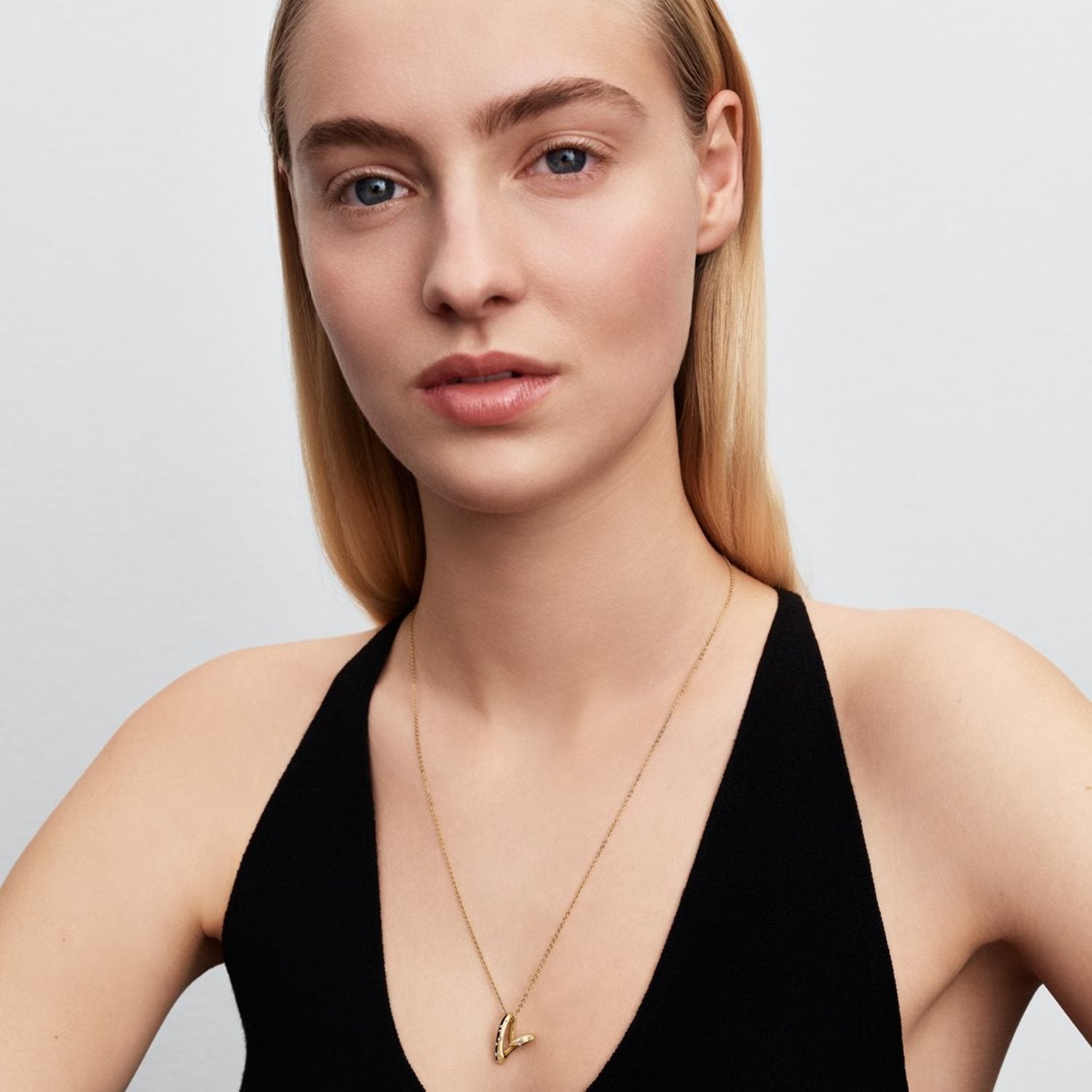 Pandora Essence Gold Plated Cubic Zirconia Organically Shaped Stone-Set Heart Pendant Necklace 364669C01-60