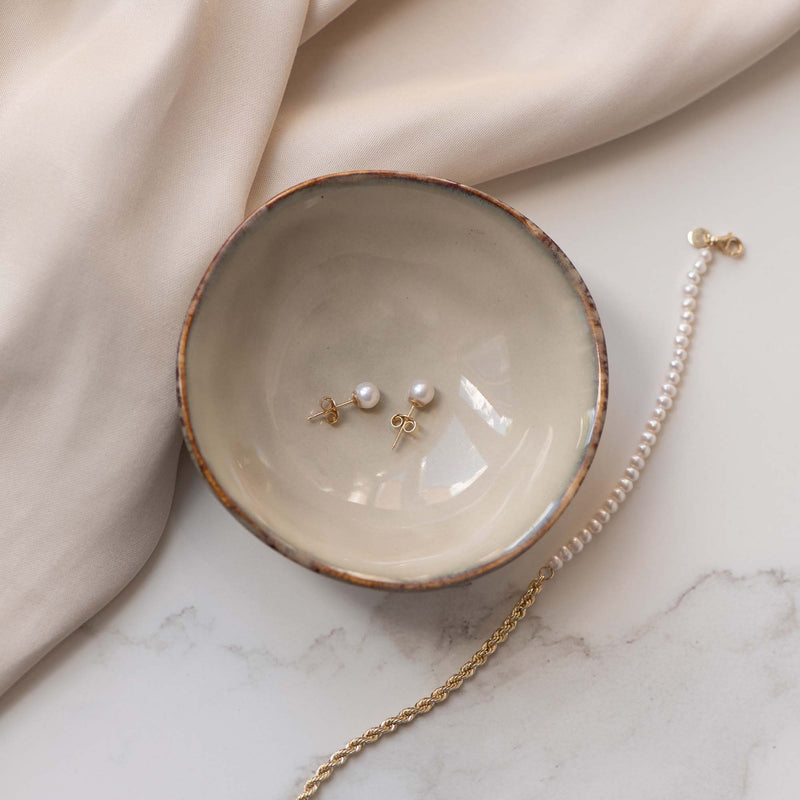 Isabel Bernard Belleville Luna 14 karaat gouden oorknoppen IB360132-zoom-