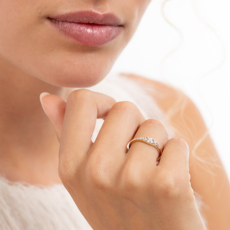 Isabel Bernard Rivoli Esme 14 Karaat Gouden Stacking Ring Met Zirkonia Steentjes IB330110-52-zoom-