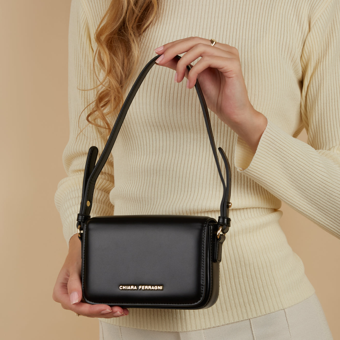 Chiara Ferragni Black Crossbody Bag 75SB4BK2-ZS959-899