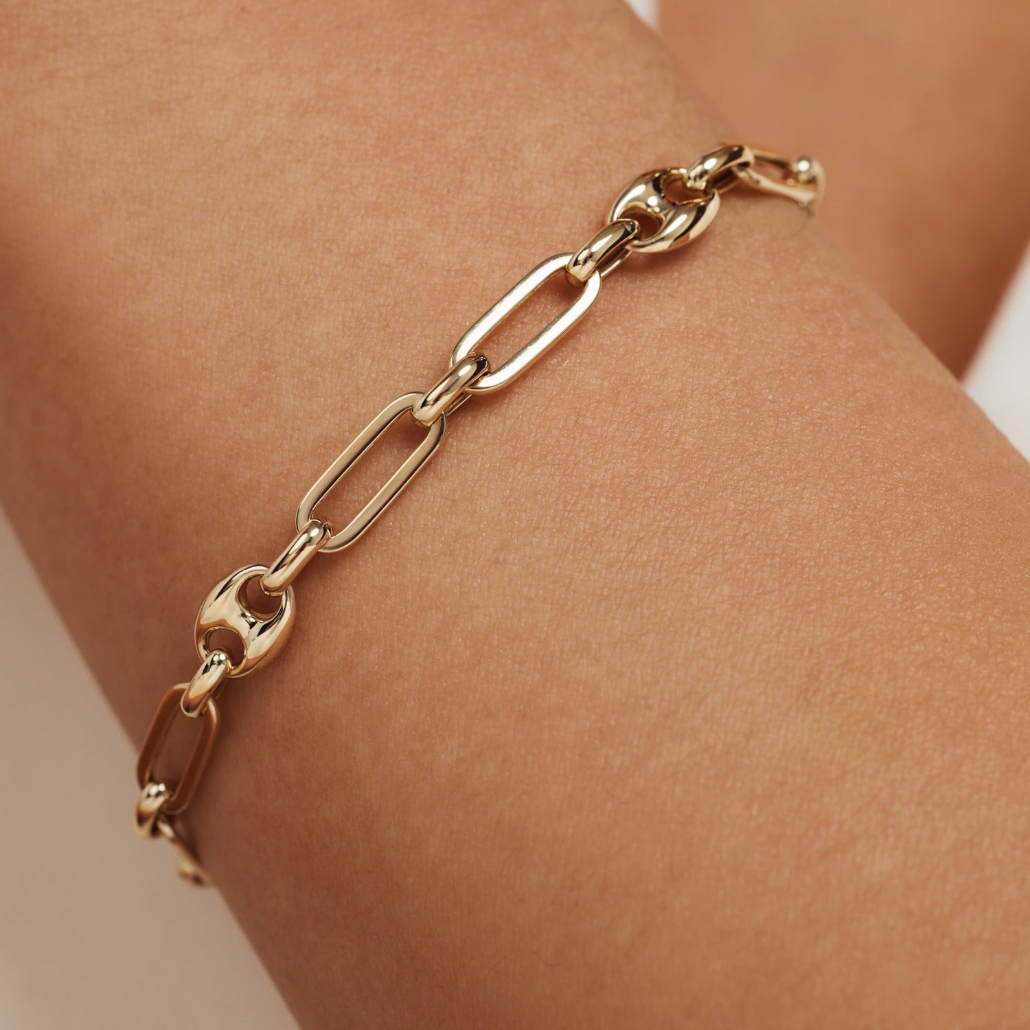 Isabel Bernard Aidee Demie 14 Carat Golden Chain bracelet IB320095