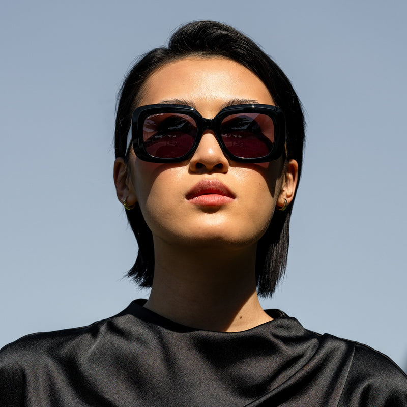 Isabel Bernard La Villette Rive Zwarte Vierkante Zonnebril IB400003-01-01-zoom-