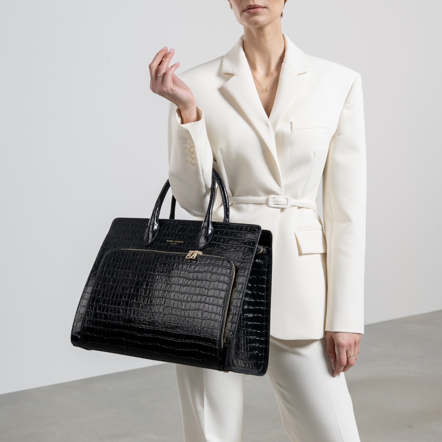 Isabel Bernard Honoré Nadine Black Croco Leather Handbag made of Calfskin IB25033