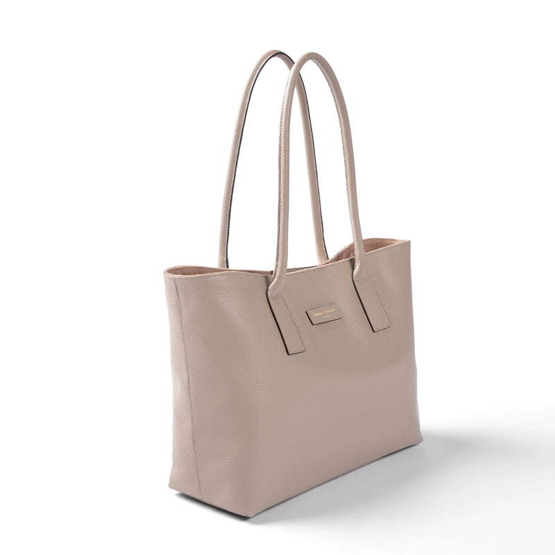 Isabel Bernard Honoré Elin Taupe kalfslederen schoudertas IB25111-078-zoom-