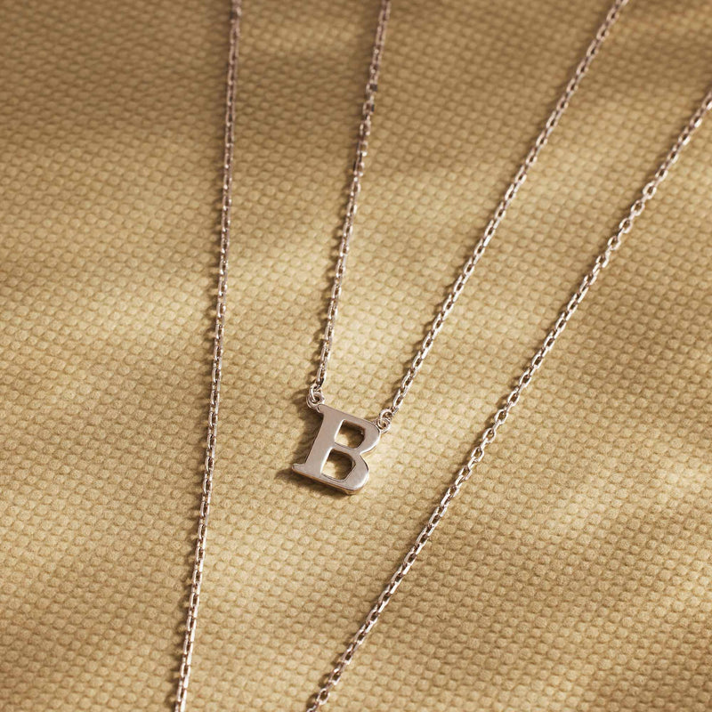 Isabel Bernard Saint Germain Chloé 14 Karaat Witgouden Initial Ketting IB340061-A-zoom-
