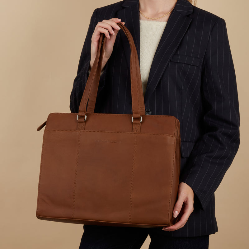 The Chesterfield Brand Fidenza Cognac Leather Laptop Bag C38.020631-zoom-